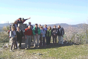 Rando du 09/03/04. Le commando en final Ch&acirc;teau de Mazaugues.